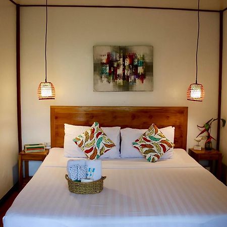Bella Athena Garden Hotel El Nido Exterior photo