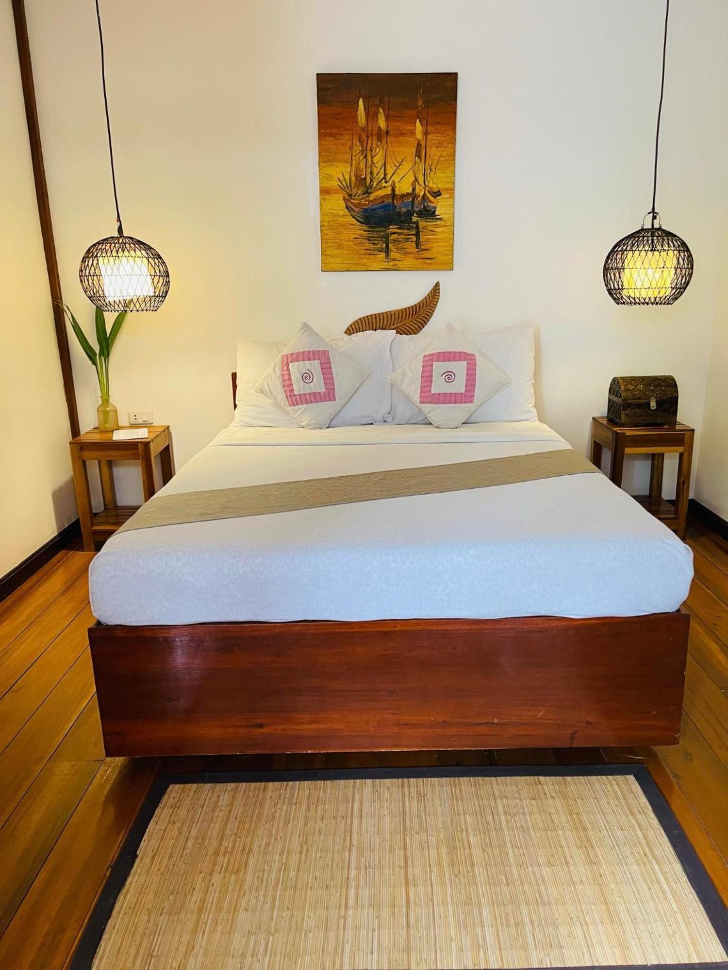 Bella Athena Garden Hotel El Nido Exterior photo